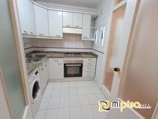 Piso en venta en Laredo
