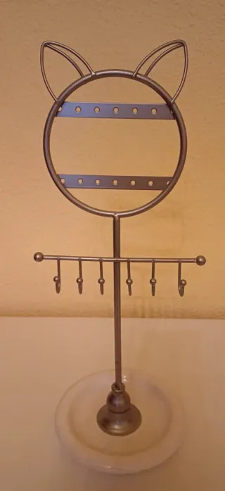 Portajoyas metálico