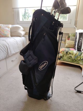 Bolsa de palos de golf Wilson con palos