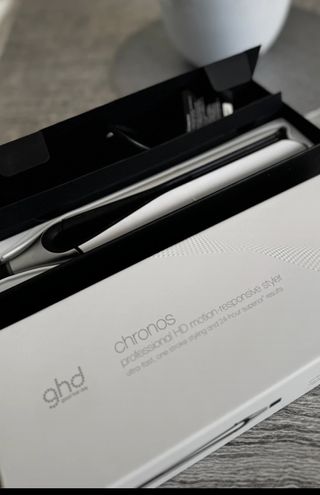 Plancha Chronos Plata y Blanca