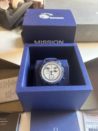 Snoopy Moonswatch Mission to Earthphase Moonshine