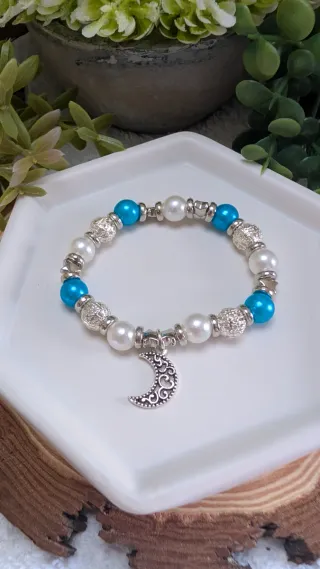 Pulsera elástica perlas, plata y luna