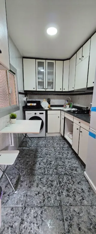 Habitación individual en alquiler.