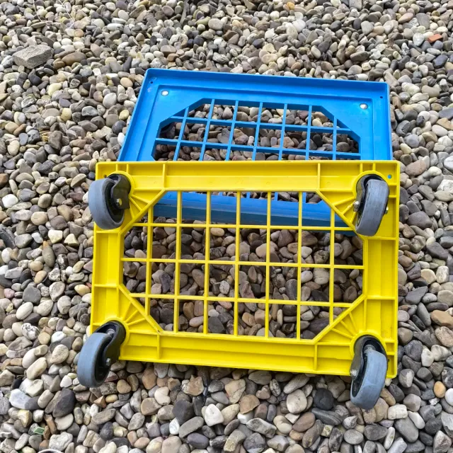 2 Plataformas Movil
2 Carro para Cajas