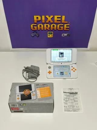 New 2DS XL Bianco + Scatola + difetti scocca