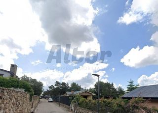 Solar en venta en Miraflores de la Sierra