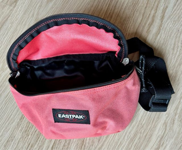 Riñonera Eastpak Coral Nueva