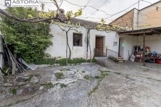 Cortijo en venta en Barrio de la Vega en Monachil