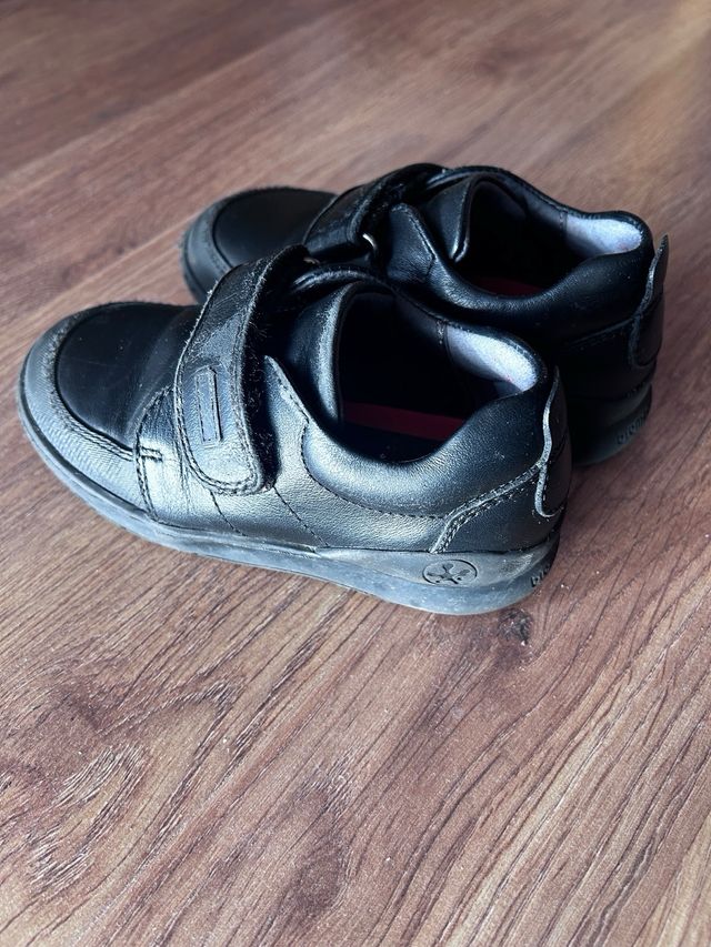 Zapatos Biomecanics Talla 26