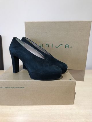 Scarpe eleganti UNISA nere