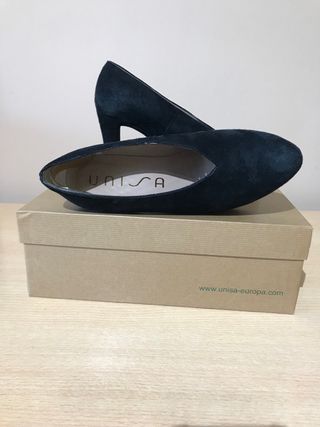 Scarpe eleganti UNISA nere