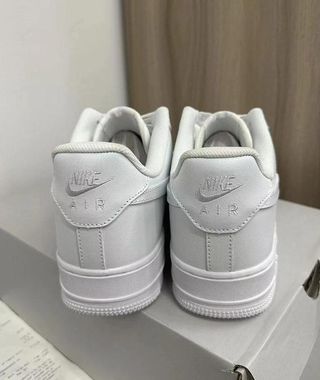 NikeAirForce 1 Low '07 White Talla 37.5
