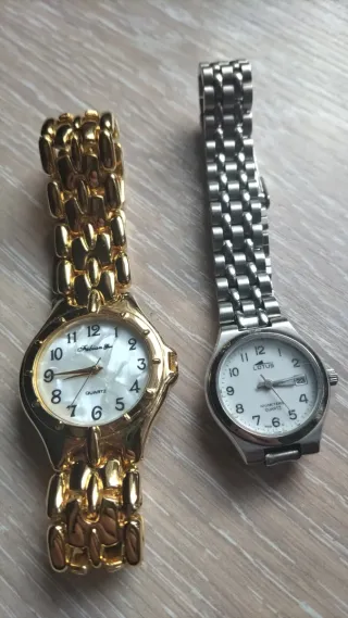 Set di 2 orologi da donna in oro e argento