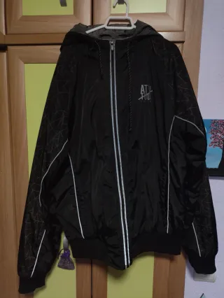 Cazadora negra Inside Talla XL