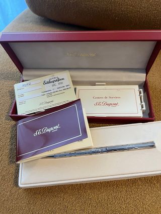 Bolígrafo S.T. Dupont