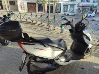Kymco Yager GT 300i