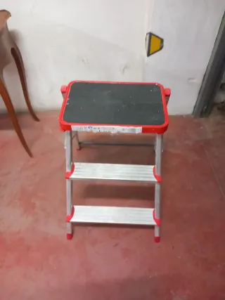 Escalera pequeña plegable 3 peldaños