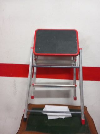Escalera pequeña plegable 3 peldaños
