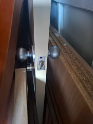 Puerta elegante 83x203