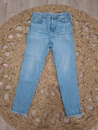 Pantalón vaquero Zara mujer