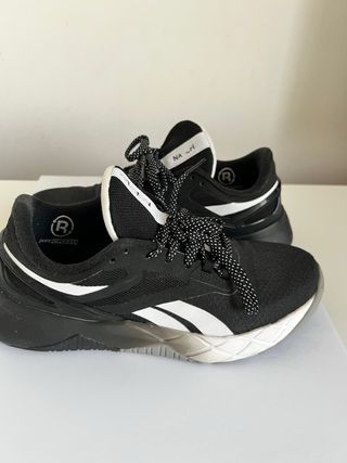 Scarpe sportive Reebok Nano in bianco e nero