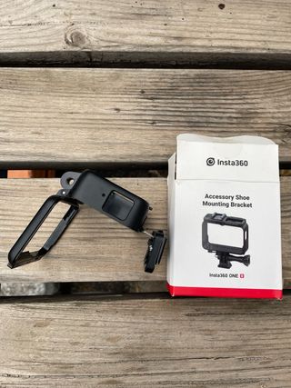 Custodia Insta360 ONE R