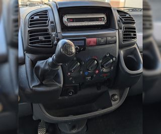 PEUGEOT Boxer 290C 2.2 HDi 100CV 6 plazas