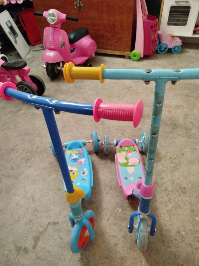 Patinete Pepa Pig y Baby Shark