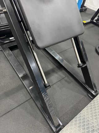 Máquina de Hack Squat fitland