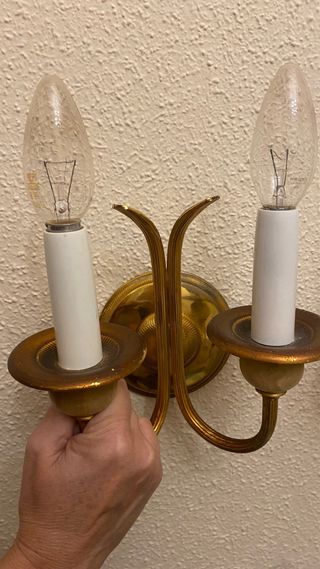 Apliques de pared antiguos latón