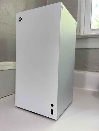 Xbox Series X 1TB Blanca