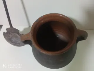 Lote piezas antiguas: cazo y olla
