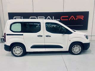 Opel Combo Life 2021. 5 plazas. Transferencia 