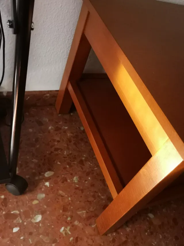 Mesa de centro elevable de madera