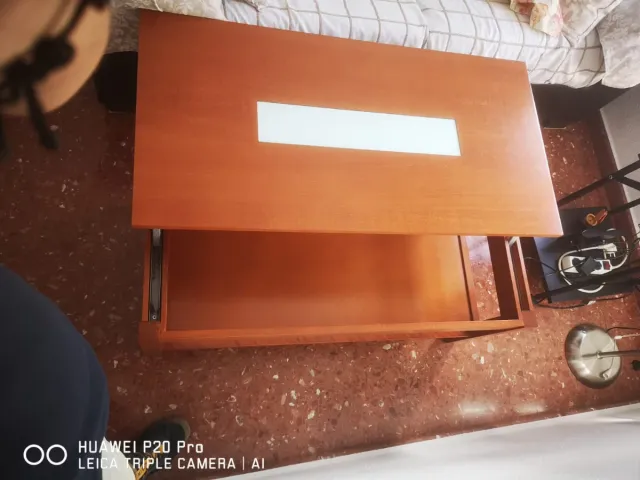 Mesa de centro elevable de madera