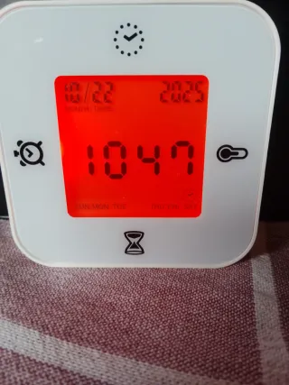 Reloj multifunción digital