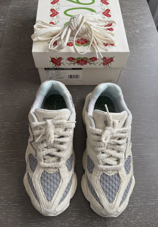 New Balance 9060 BW1 Talla 42