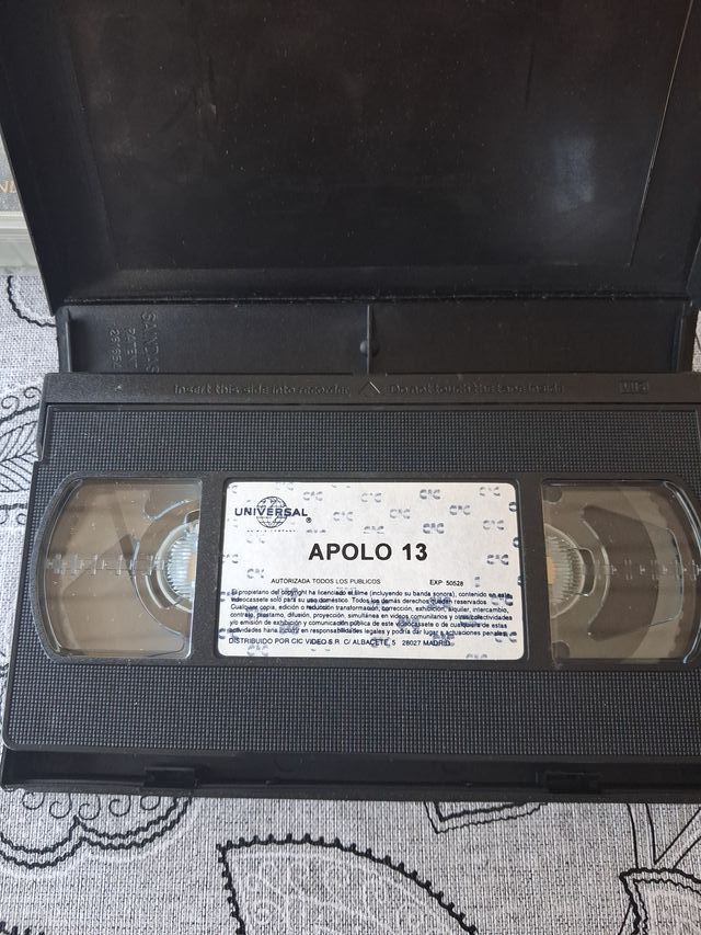 Lote 4 Film VHS: Il Signore degli Anelli...