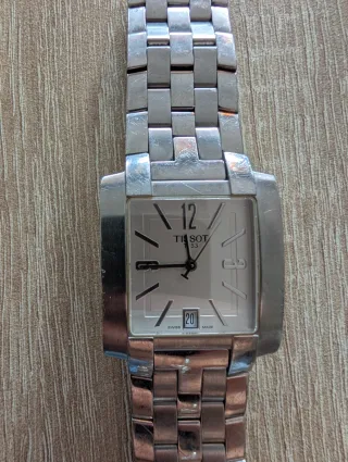 Reloj Tissot Plata y Blanco