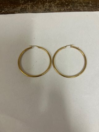 Orecchini a cerchio dorati