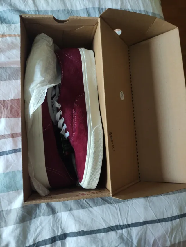 Zapatillas Vans Authentic Suede Burdeos