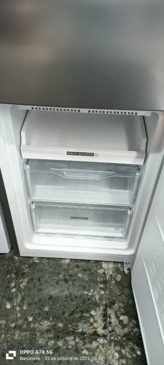 Nevera Combi Whirlpool 260€