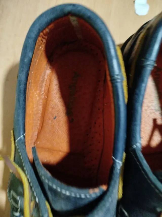 Náuticos niño azul y marrón