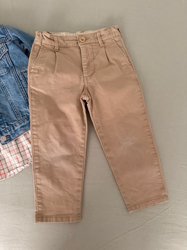 Conjunto Camisa Neck y Pantalón Niño GAP 3-4 Años