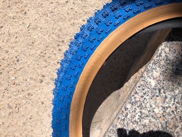 Coppia gomme BMX 20x2.125 Pirelli nuove