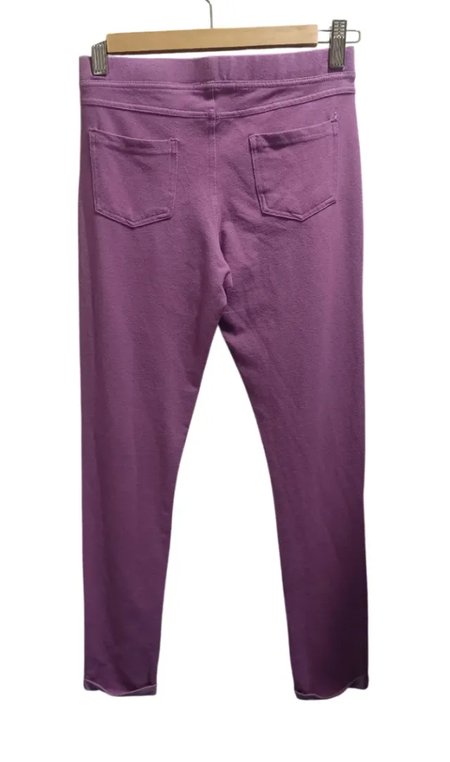 Pantalón tipo malla morado