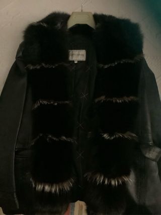 Giacca vera pelle nera con pelliccia