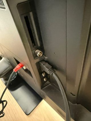 TV Panasonic 43 Negra (ver medidas en foto)