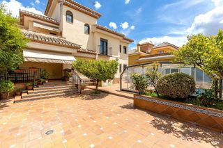 Chalet en venta en Ogíjares