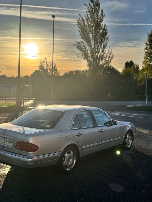 Mercedes-Benz W210 300TD 1997
